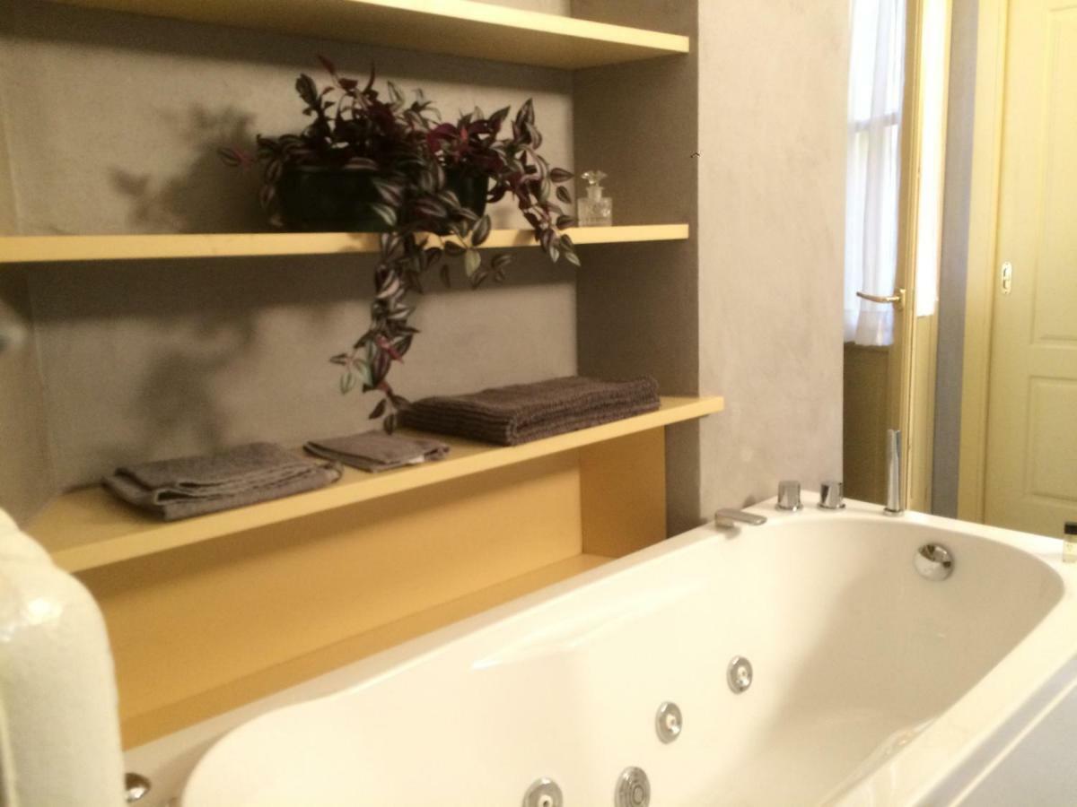 Da Luigi New Apartment Cremona Ngoại thất bức ảnh